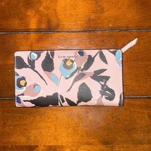 Kate Spade Wallet NEW